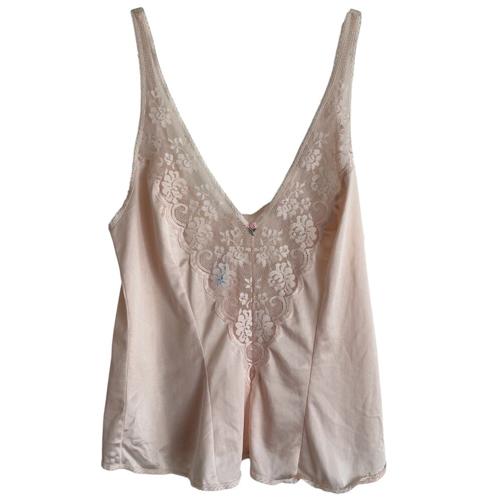 Vintage 1970s Maidenform Chantilly Camisole Slip 100% Nylon Made in USA Size 36
